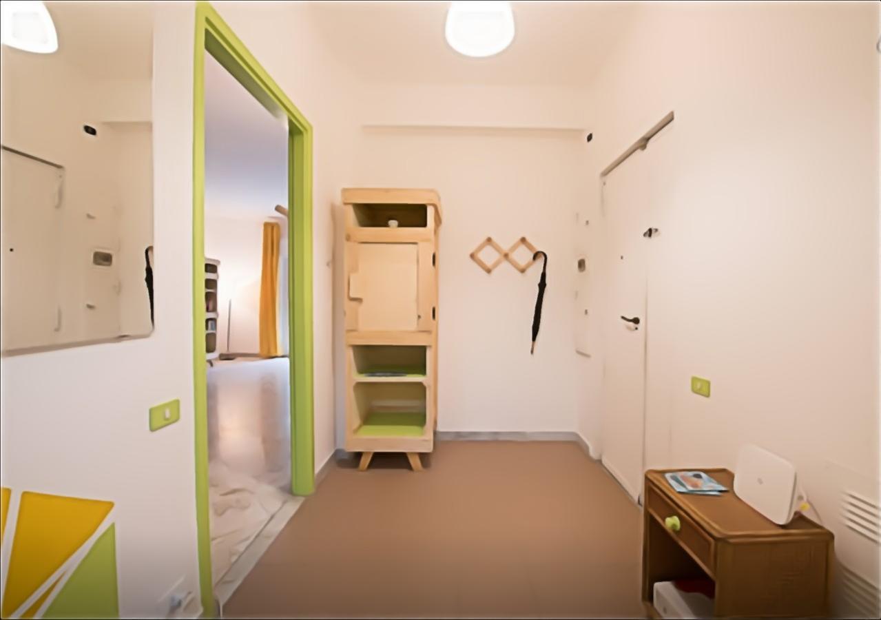 Hotel Wood Experience à Bari Extérieur photo